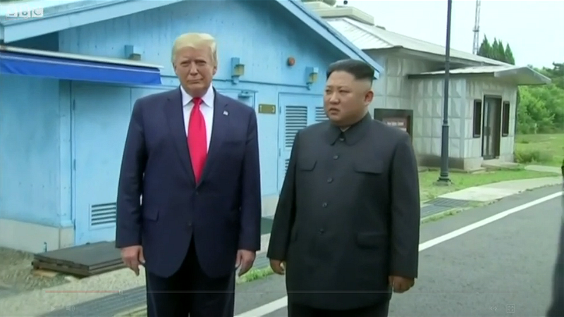 Trump - Kim: cuộc gặp bất ngờ và lịch sử tại Bàn Môn Điếm